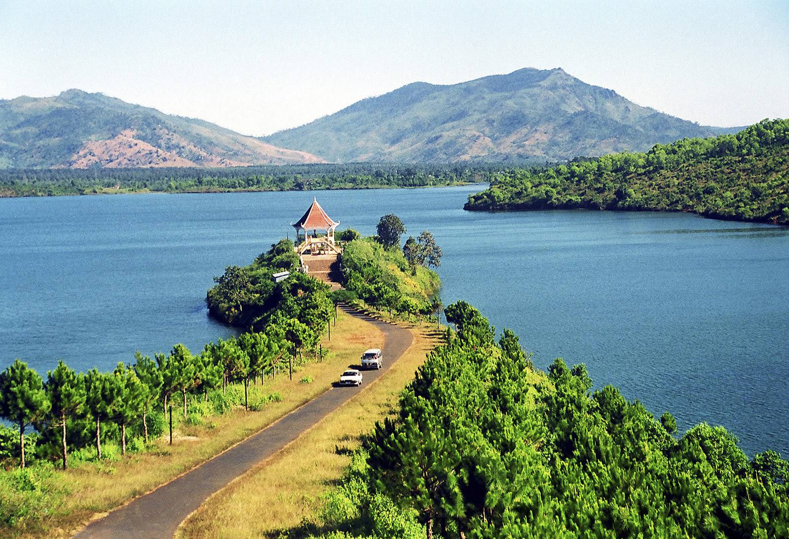 Vé máy bay giá rẻ tháng 1 đi Pleiku – Air Mekong